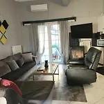 Jim Villa6family Wi-fi 500 With Its Own Yard Appartement