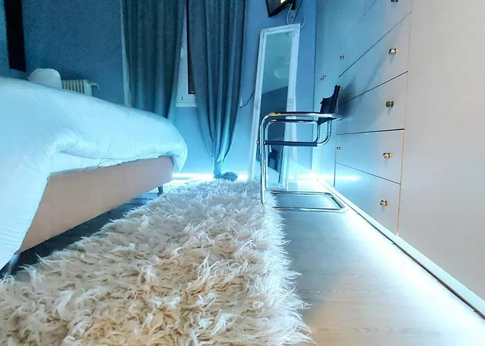 Jim Villa6family Wi-fi 500 With Its Own Yard