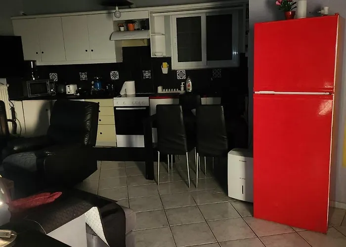 Jim Villa6family Wi-fi 500 With Its Own Yard Kastro-Kyllini